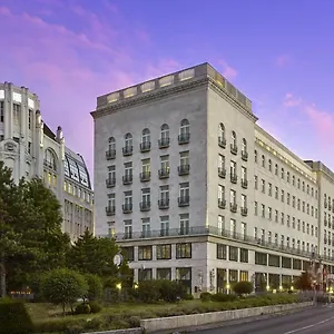 Al Habtoor Palace Budapest, Preferred & Budapesta